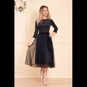 Rochie StarShinerS neagra de ocazie cu maneci trei-sferturi din catifea si tulle cu croiala in clos