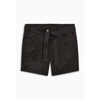 Pantaloni scurti negri cu talie medie