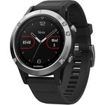 SmartWatch Garmin Fenix 5 argintiu, curea silicon negru GPS + HR