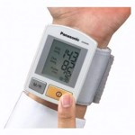 Tensiometru automat Panasonic EW3006W800, pentru incheietura