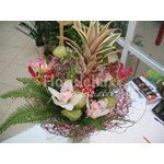 Buchet gloriosa, ananas, orhidee
