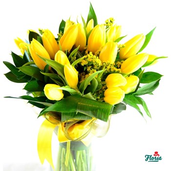 Buchet de 19 lalele galbene