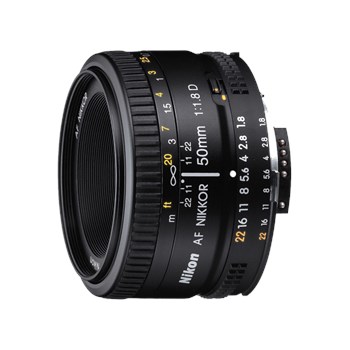 Nikon 50mm f/1.8D AF NIKKOR