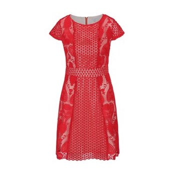 Rochie rosie Wolf&Whistle din dantela