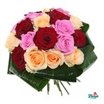 Buchet de 17 trandafiri multicolori