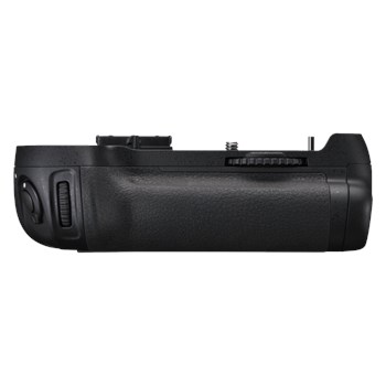 Nikon MB-D12 - battery grip pentru D810, D800, D800E